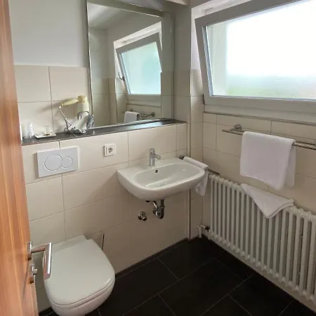 Zum Ziel Bei Basel 3* غرنزاش ويلن